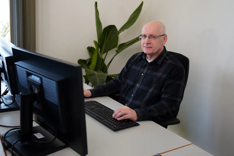Dipl.-Math. Thomas Noculak (Datenbankprogrammierung)