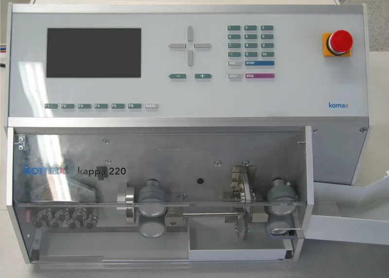Kabelverarbeitungsautomat Komax Kappa 220